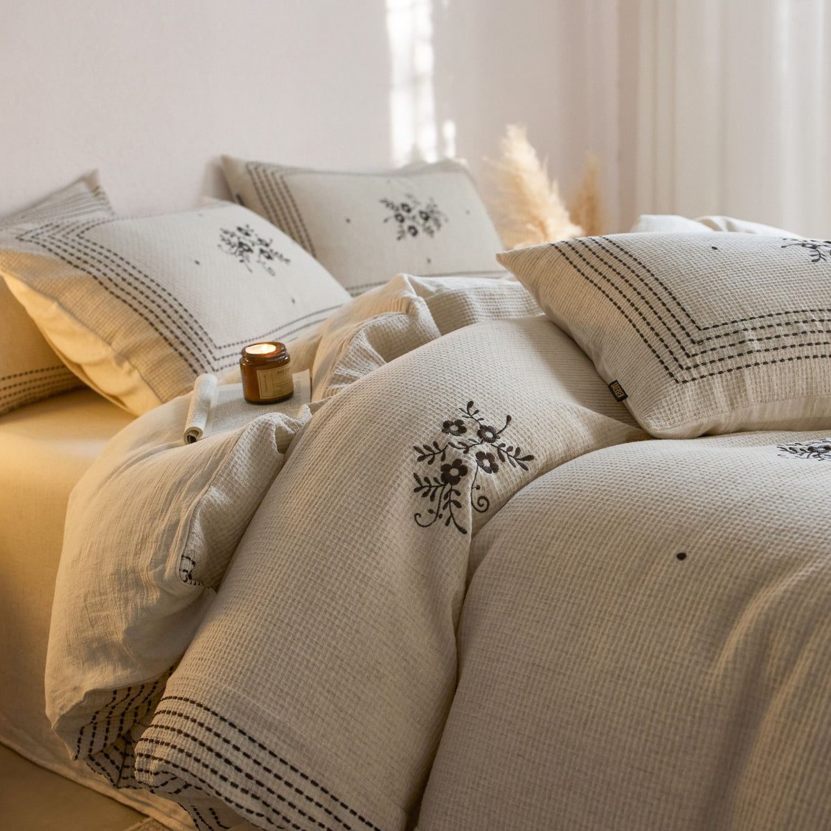 Tencel Cotton-Linen Jacquard Embroidered Bedding Set